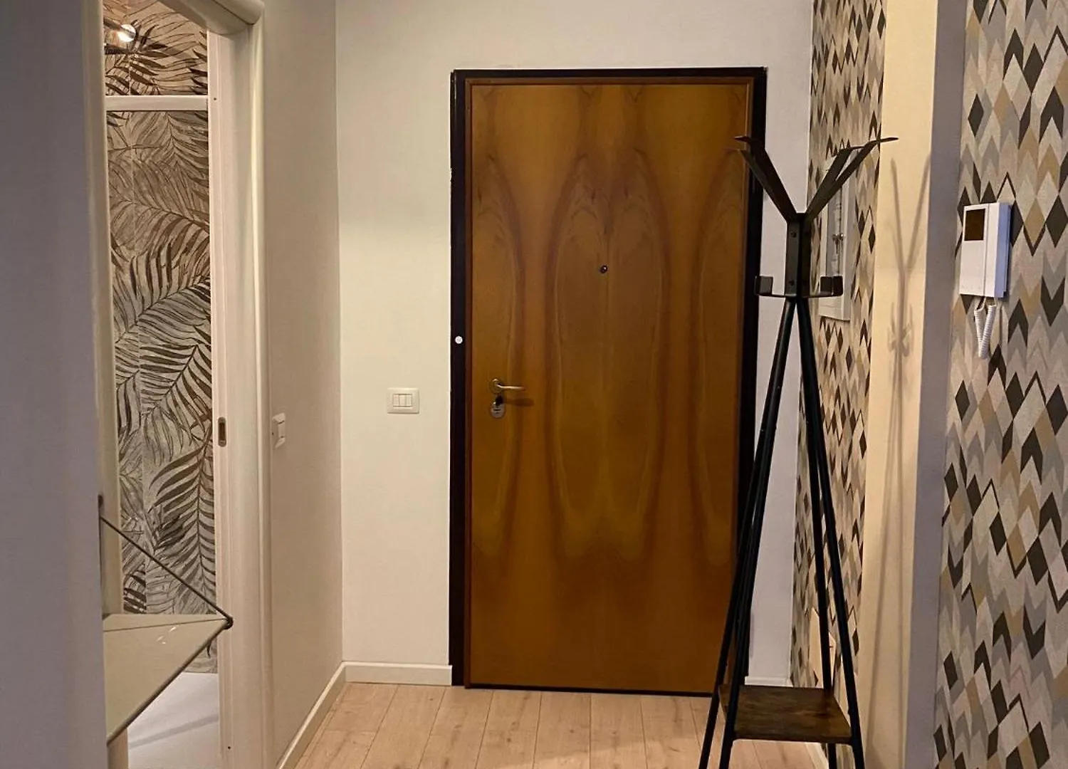 Elegante & Centrale Quarenghi Home Bergamo 0*,  İtalya